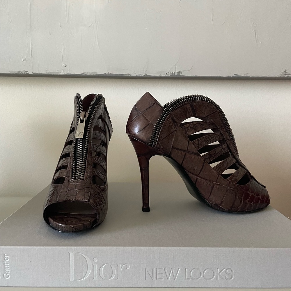 New, H Williams brown croc zip peep toe platform heel